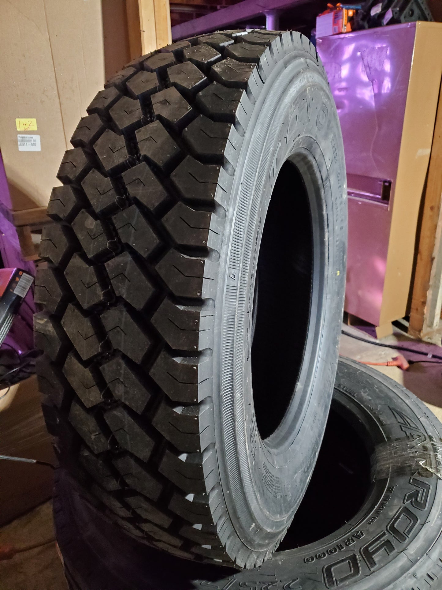 TOYO HYPARADIAL S M608Z BSW LT 245 70 19.5 136/134N 16PLY COMMERCIAL TIRE 562180