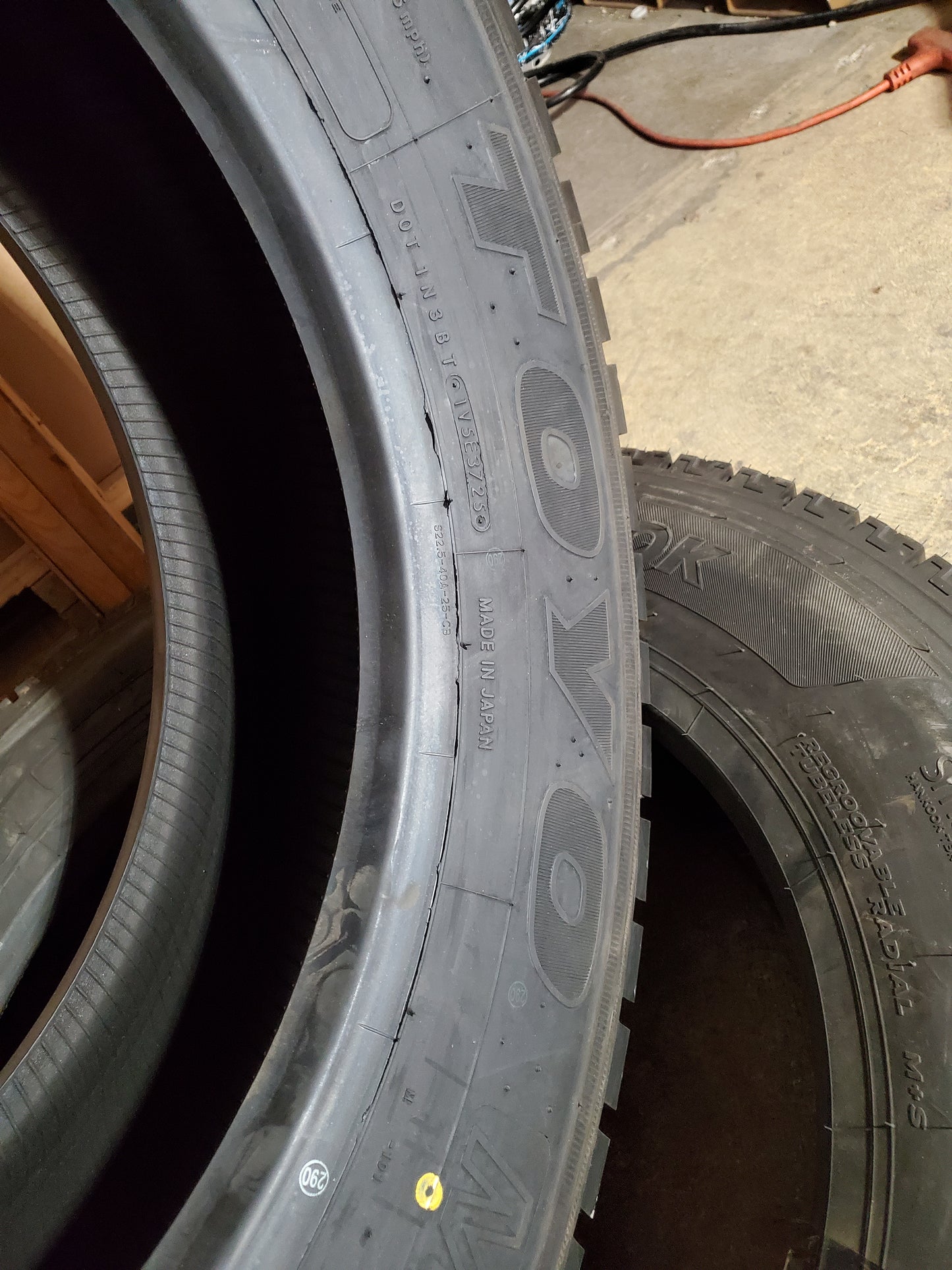 TOYO M610 BSW LT 295 75 22.5 144L 14PLY COMMERCIAL TIRE 556380