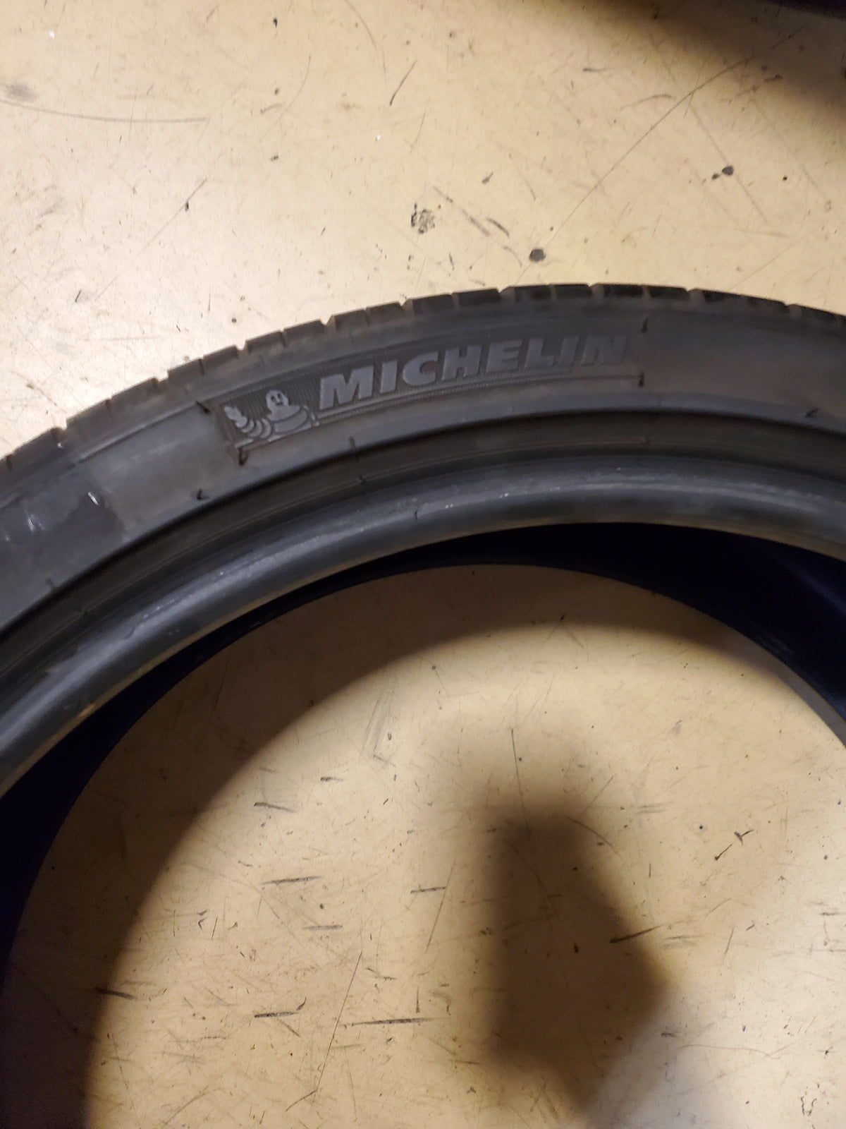 2 USED OS MICHELIN PILOT SPORT PS2 BSW P 235/35R19 87Y UHP TIRE 77878