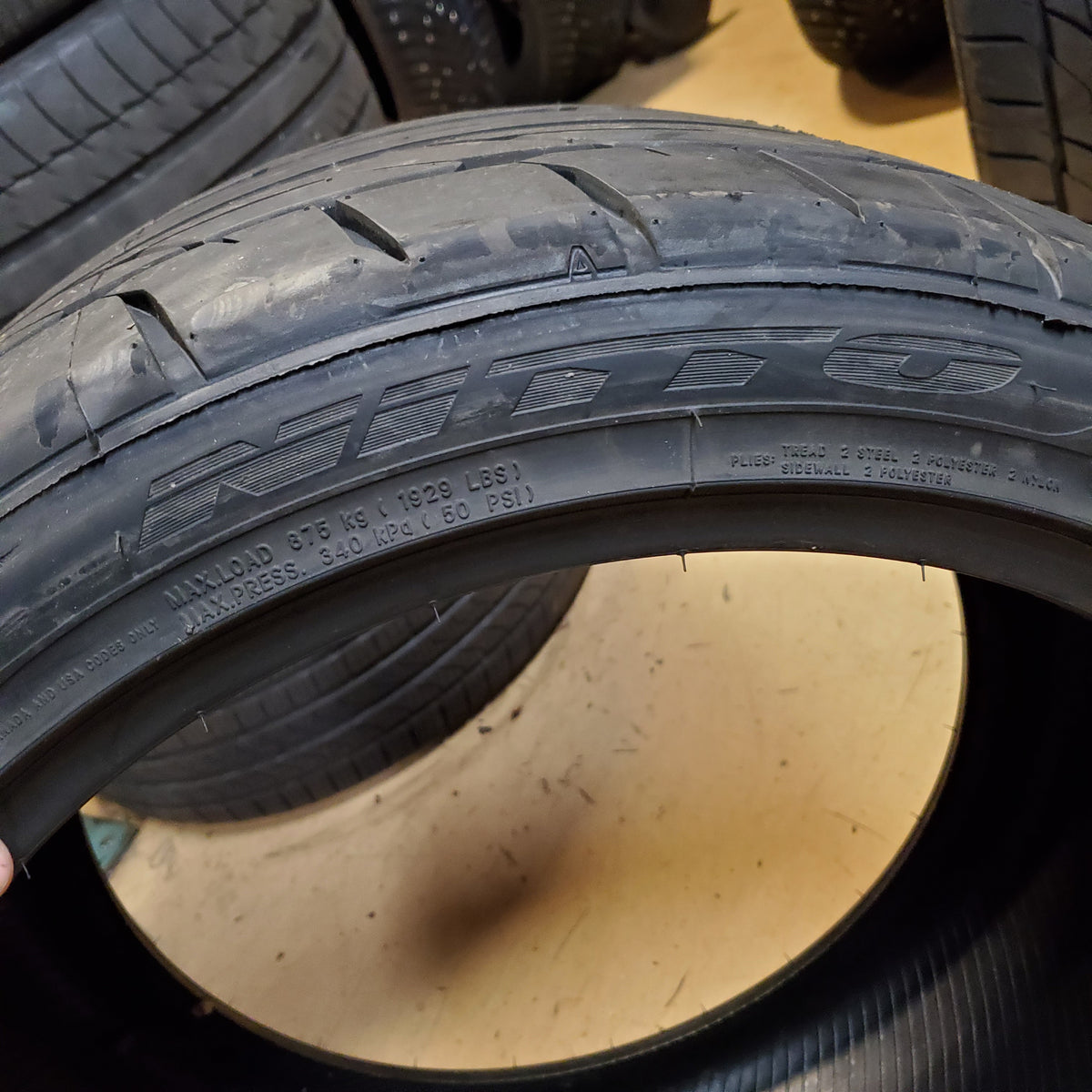 NITTO NT555 G2 P 285 35 19 103W XL ULTRA HIGH PERFORMANCE TIRE 211190