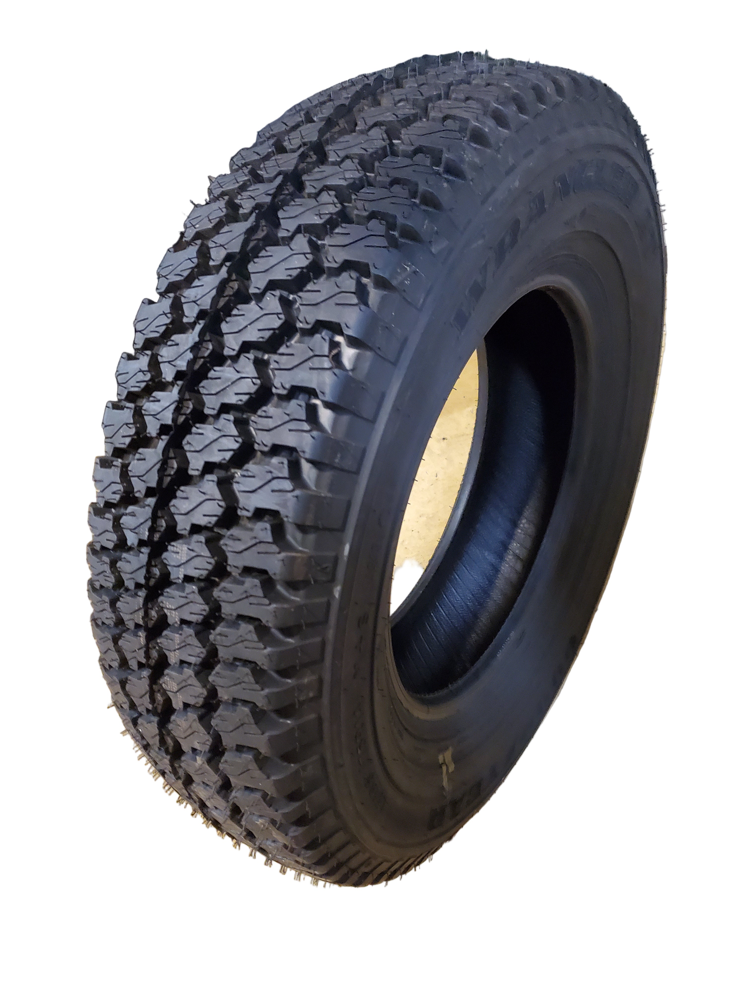 GOODYEAR WRANGLER AT BSW LT 195 75 14 6PLY ALL TERRAIN TIRE 740036515