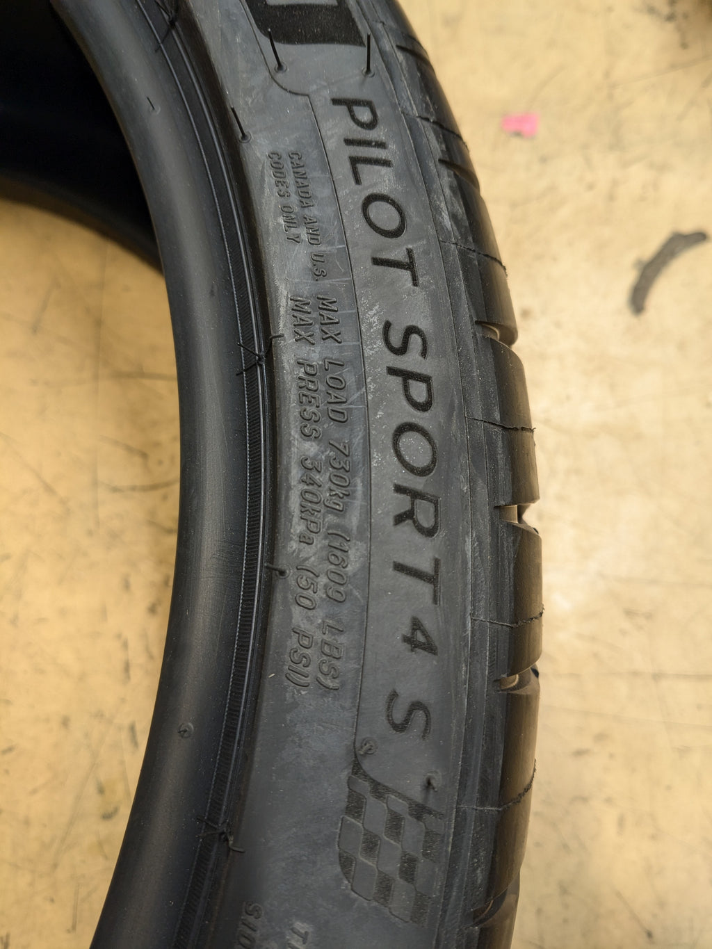 MICHELIN PILOT SPORT 4S BSW P 255 35 20 97Y XL SUMMER PERFORMANCE TIRE 30209