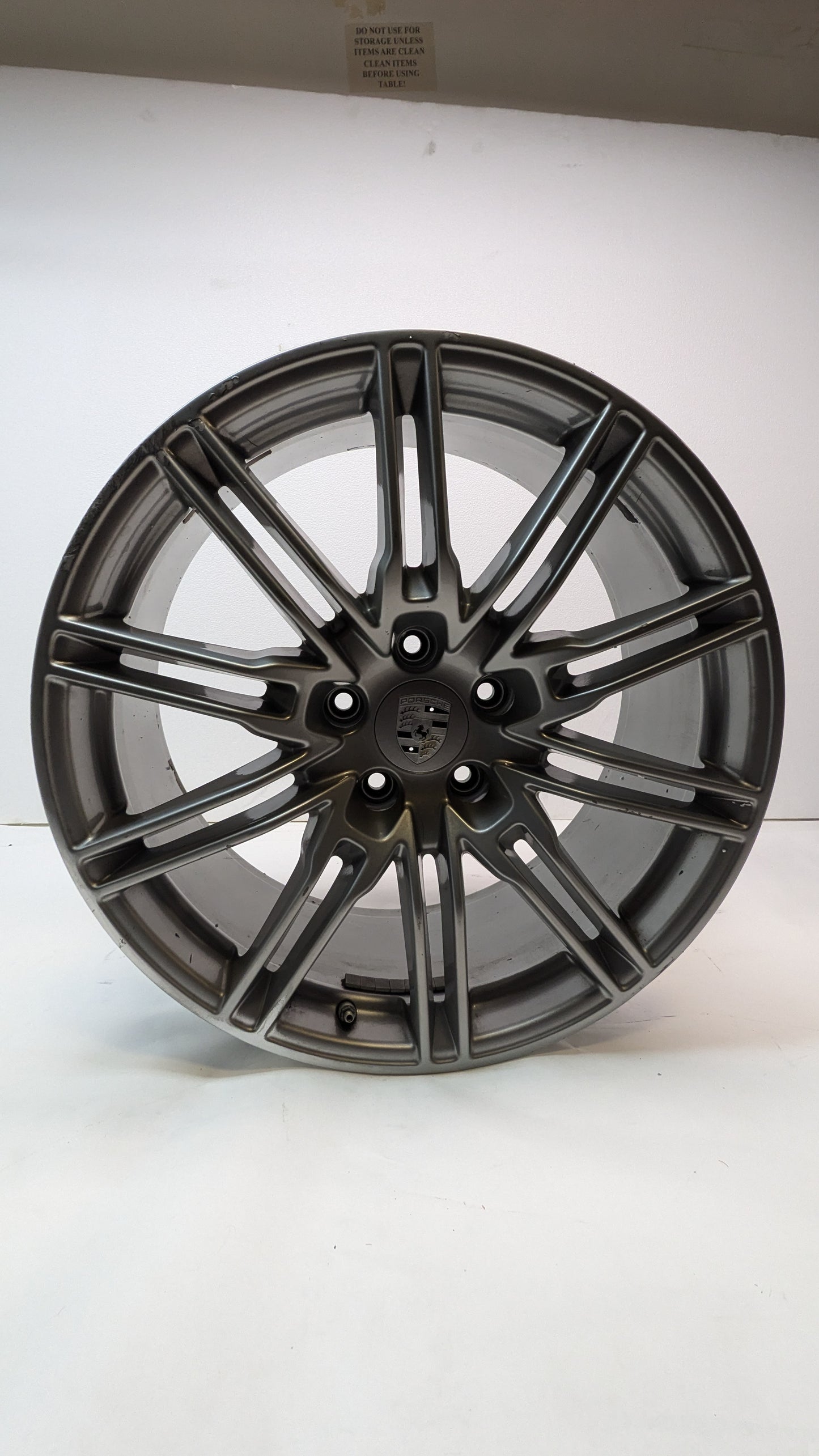 4 USED GENUINE PORSCHE CAYENNE 21X10 ET 60 5LUG SILVER WHEELS 7P5.601.025.H