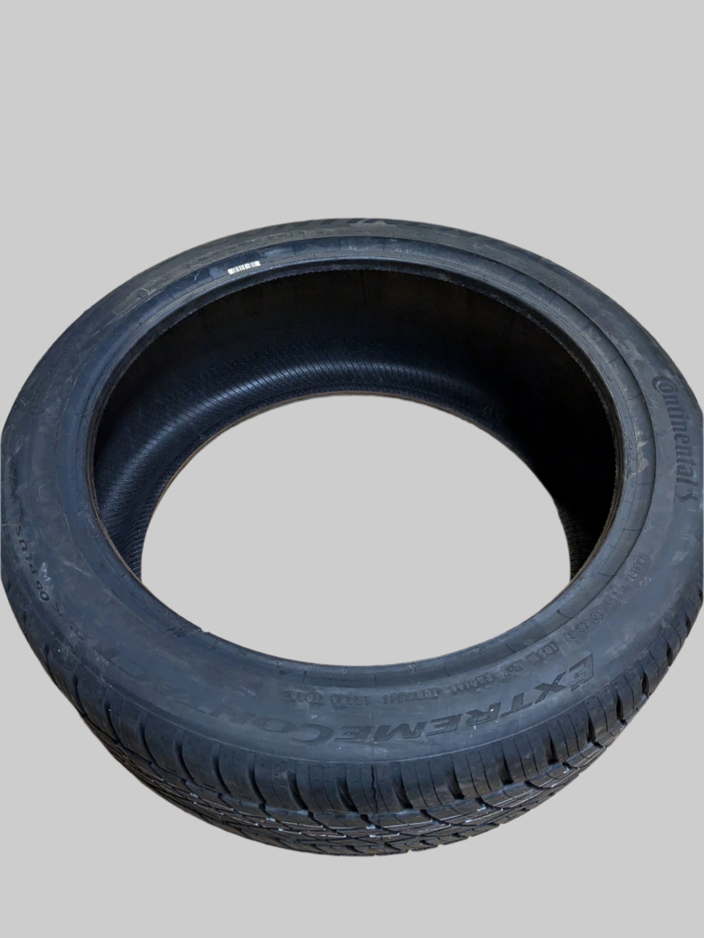 CONTINENTAL EXTREMECONTACT DWS06 PLUS P 265 40 21 105W XL TIRE 15573330000