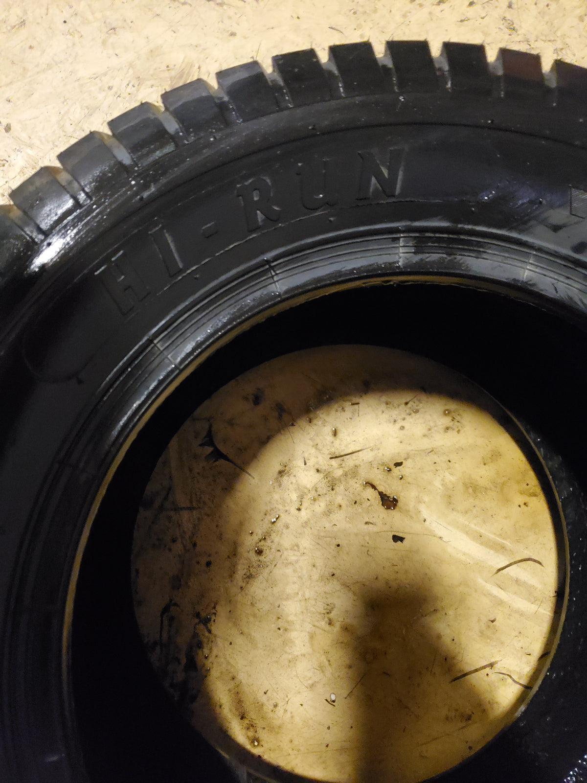 HI-RUN SU12 BSW 22 9.5 12 2PLY LAWN TIRE WD1282