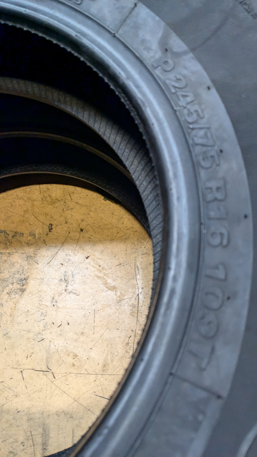 KUMHO ROADVENTURE AT51 BSW P 245 75 16 109T ALL TERRAIN TIRE 2177683