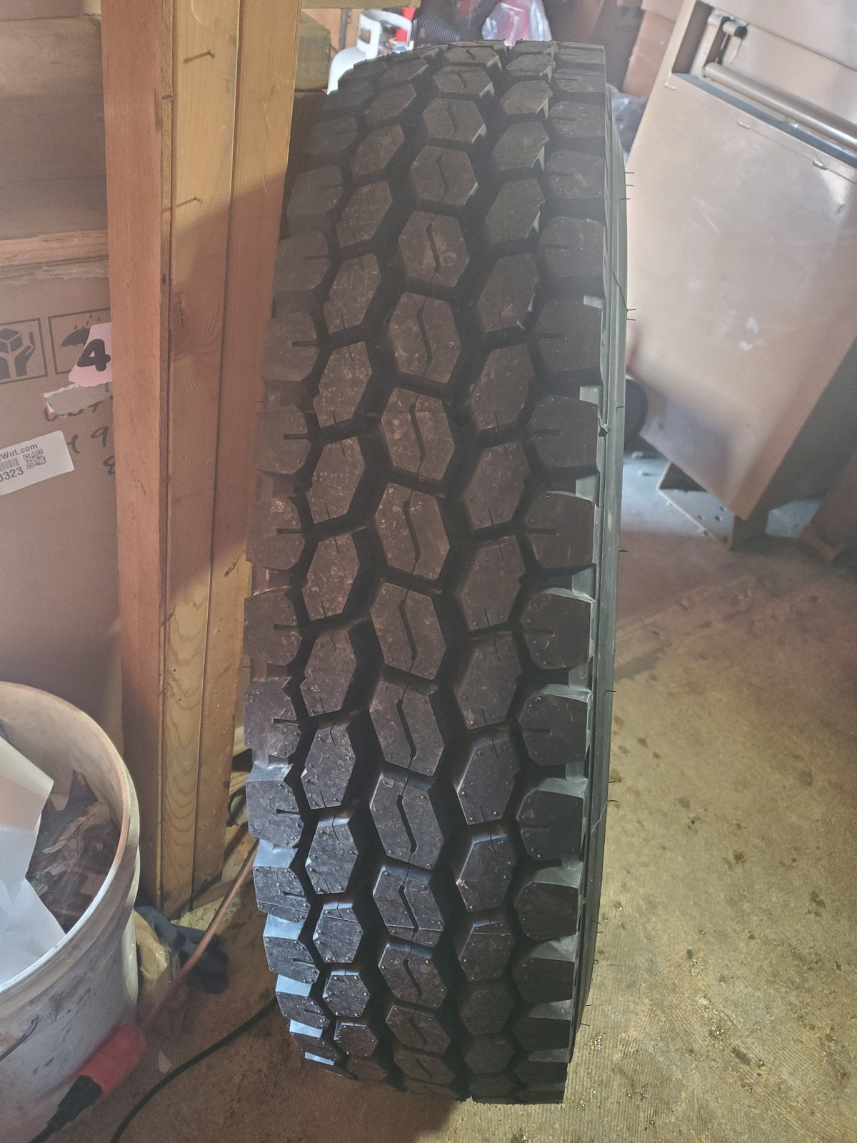 ROADX RD796 BSW LT 10 22.5 141/139M 14PLY DRIVE TIRE 5544557V