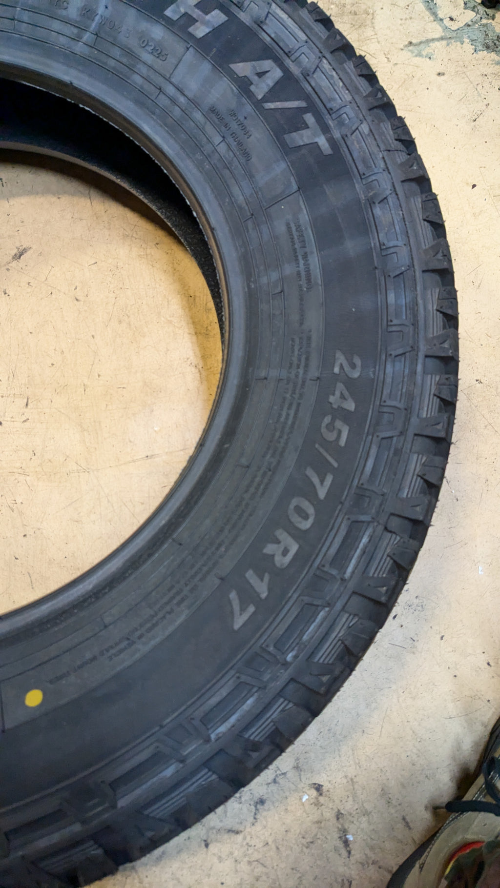 TRAVELSTAR ECOPATH AT BSW P 245 70 17 110T ALL TERRAIN TIRE LL-SUV017