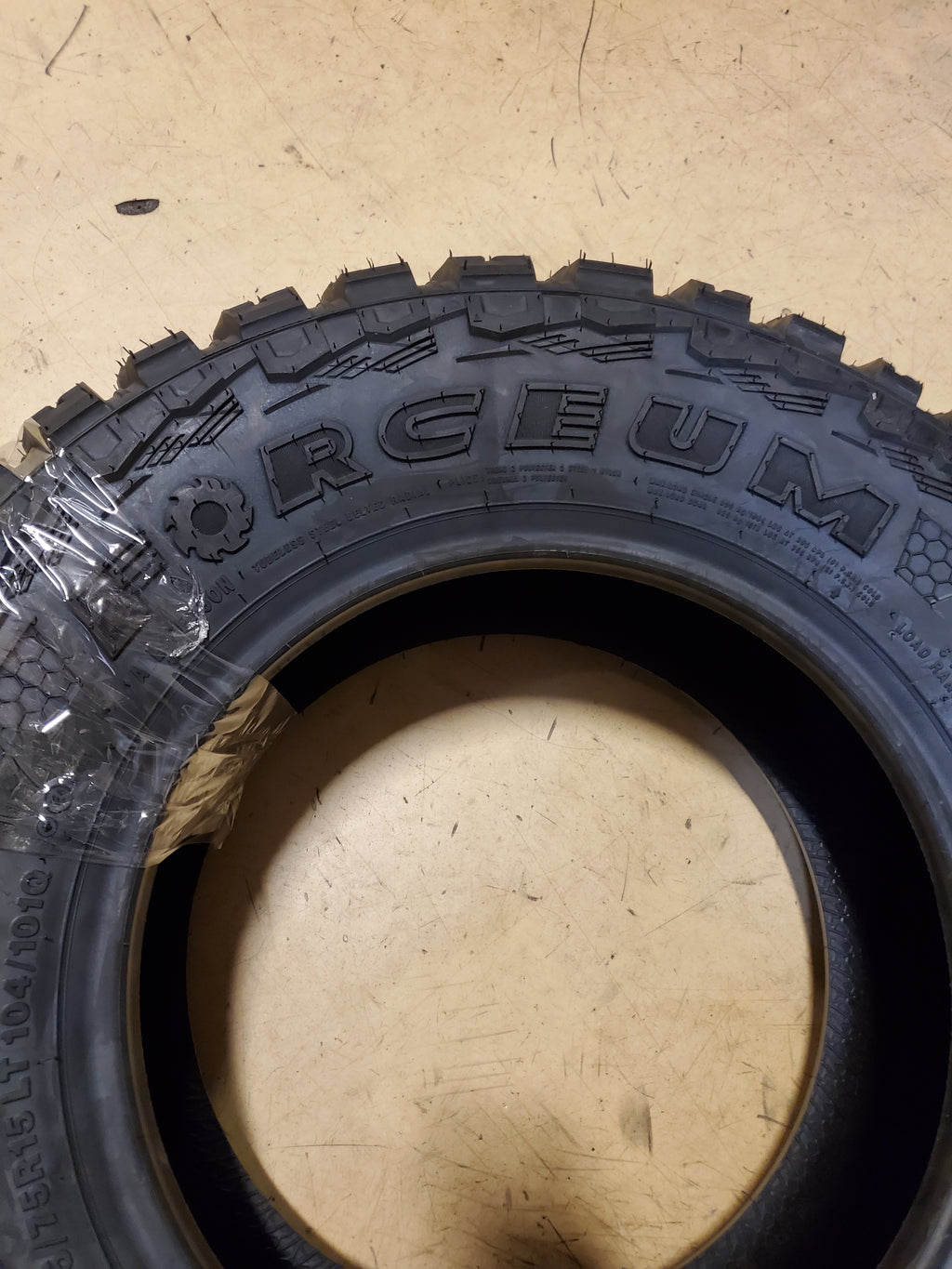 FORCEUM MT 08 PLUS BSW LT 235 75 15 104/101Q 6PLY MUD TIRE 12000046769