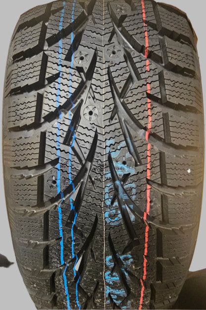 NEW OLD STOCK  TOYO OBSERVE G3-ICE P 185 65 14 86T SL WINTER TIRE 138060