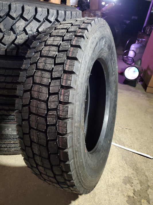 BRIDGESTONE M729 BSW LT 245 70 19.5 136/134L 16PLY DRIVE TIRE 227040