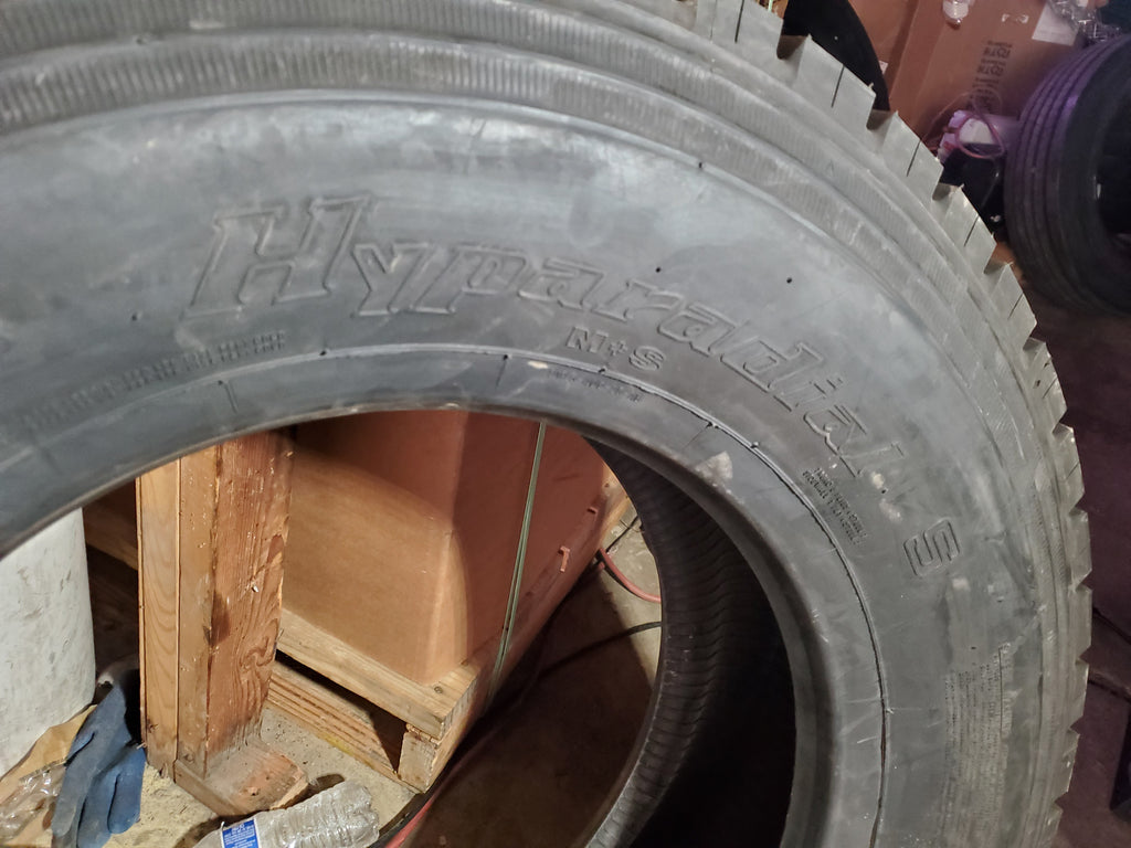 TOYO HYPARADIAL S BSW LT 285 70 19.5 145/143L 16PLY ALL POSITION TIRE 562120