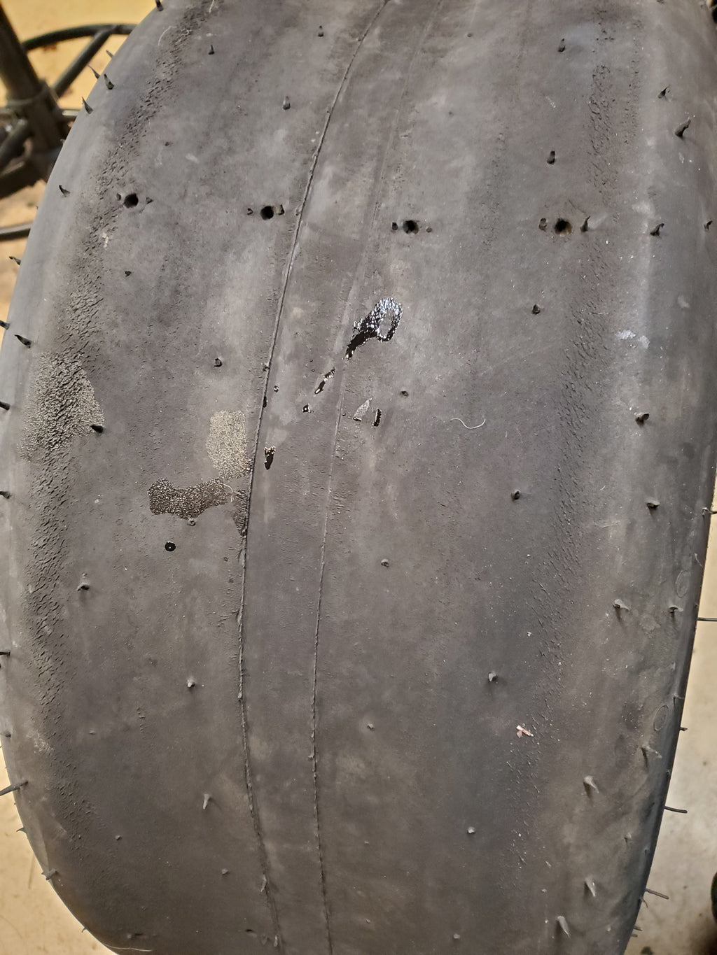 MICKEY THOMPSON ET DRAG BSW 24.5 8 15 DRAG TIRE 250861