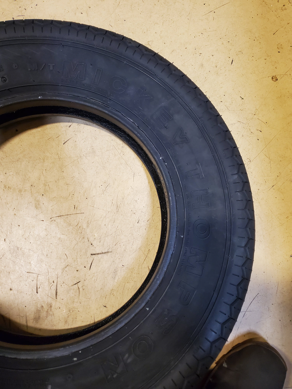 2 MICKEY THOMPSON SPORTSMAN FRONT BSW 26 7.5 15 4PLY RACING TIRE 321027005