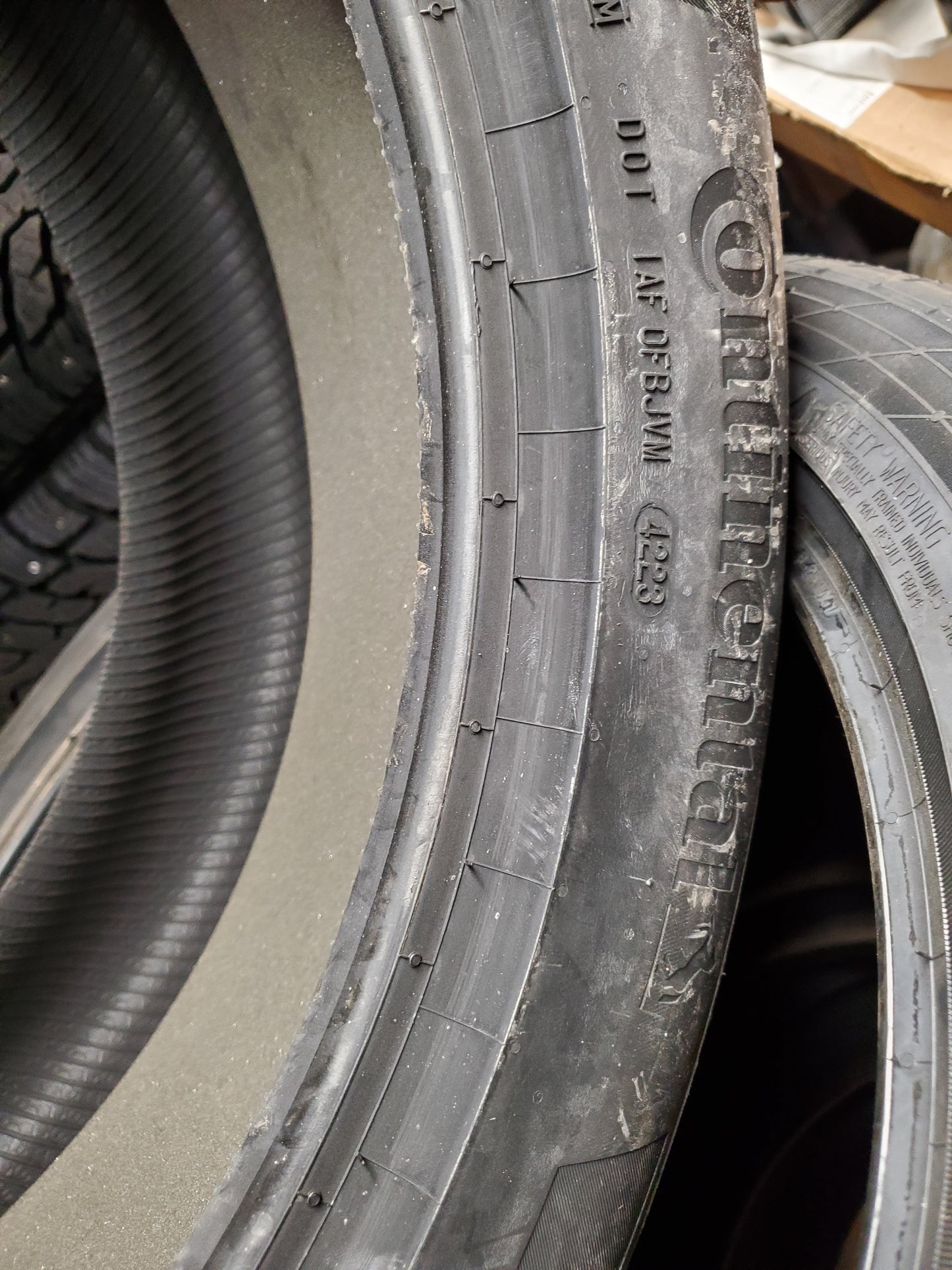 CONTINENTAL PROCONTACT RX (TS0) P 285 40 19 107V XL ALL SEASON TIRE 15578860000