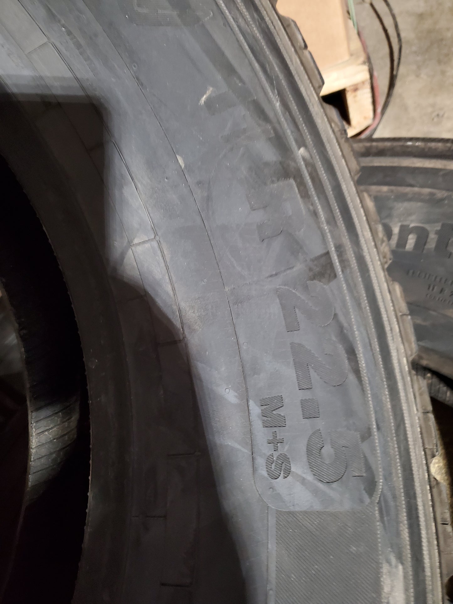 CONTINENTAL HDR2 BSW LT 11 22.5 148/145L 16PLY COMMERCIAL TIRE 05224350000