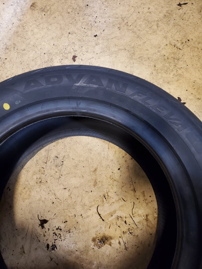 2 YOKOHAMA ADVAN FLEVA V701 BSW P 205 55 15 88V UHP TIRE 110170132