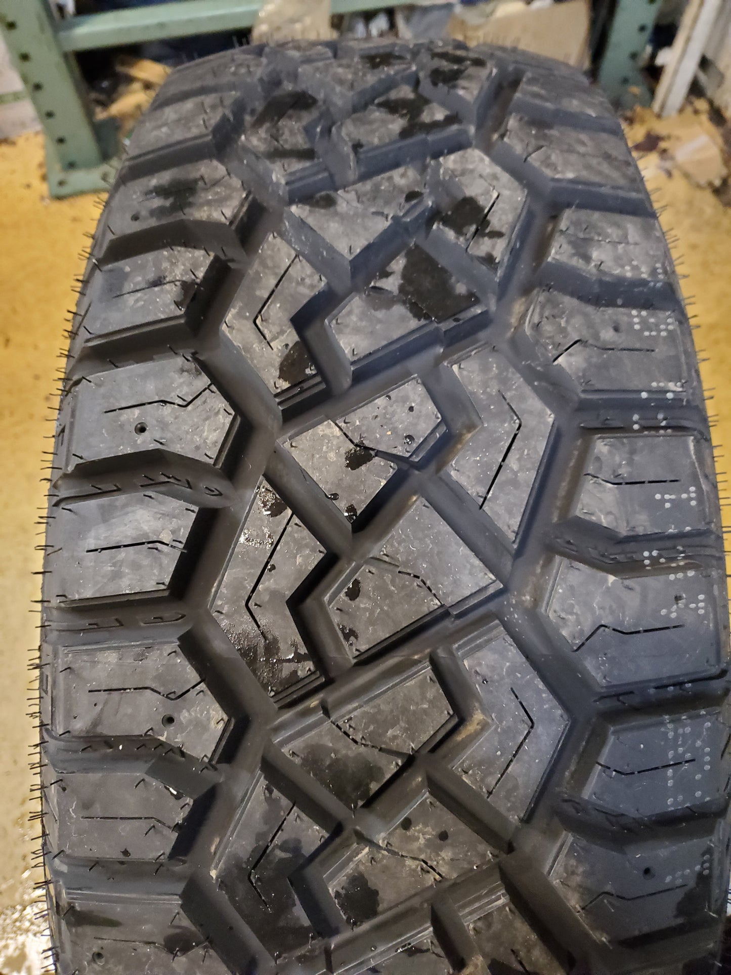 PRINX HICOUNTRY R/T HR1 LT 275 65 18 123/120Q 10PLY RUGGED TERRAIN TIRE 9275250156