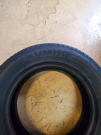 KUMHO ECSTA LX PLATINUM BSW P 195 65 15 91V ALL SEASON TIRE 2107023