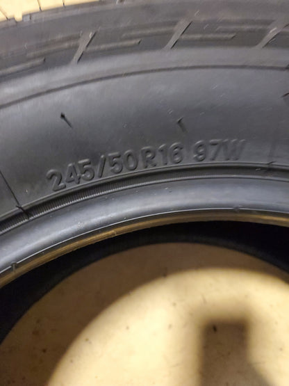 NITTO NT555RII BSW P 245 50 16 97W RACING TIRE 108720
