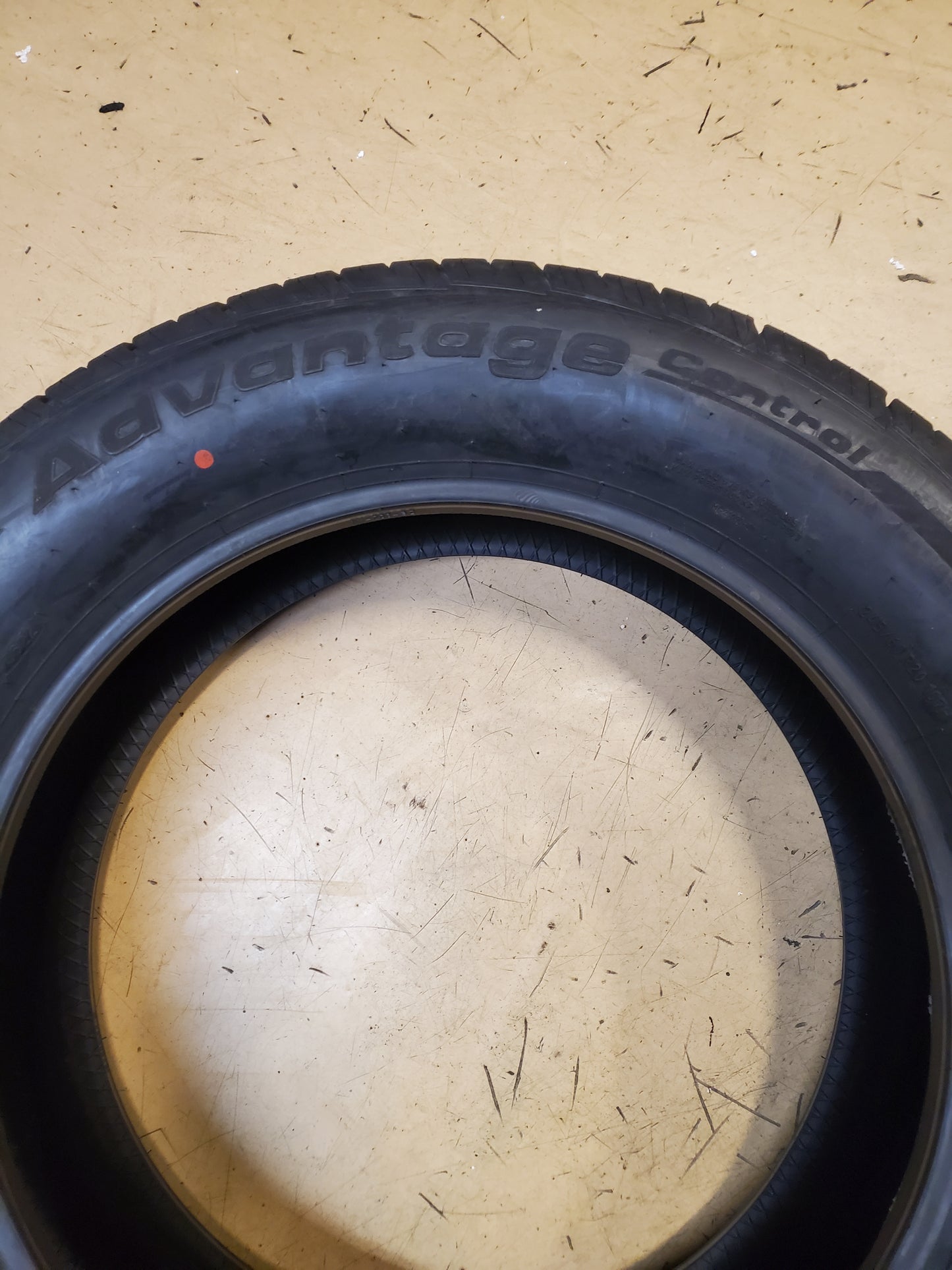 BFGOODRICH ADVANTAGE CONTROL BSW P 245 60 20 107H ALL SEASON TIRE 51386