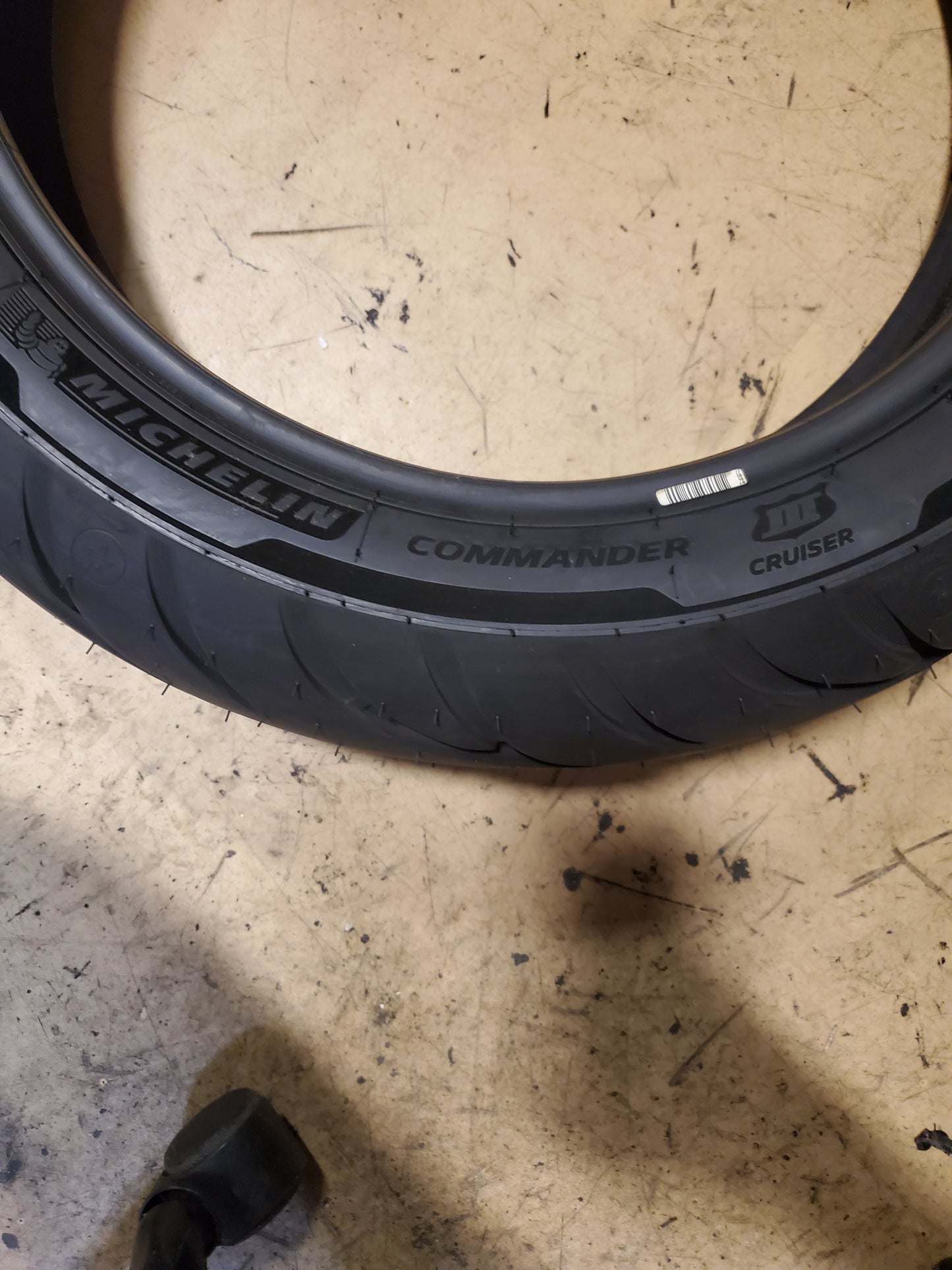MICHELIN COMMANDER III CRUISER BSW 160 70 17 73V REAR MOTORCYCLE TIRE 28241