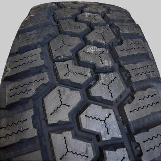 2 COOPER DISCOVERER RUGGED TREK BSW LT 265 60 20 121/118Q LRE 10 PLY ALL TERRAIN TIRES 170062007