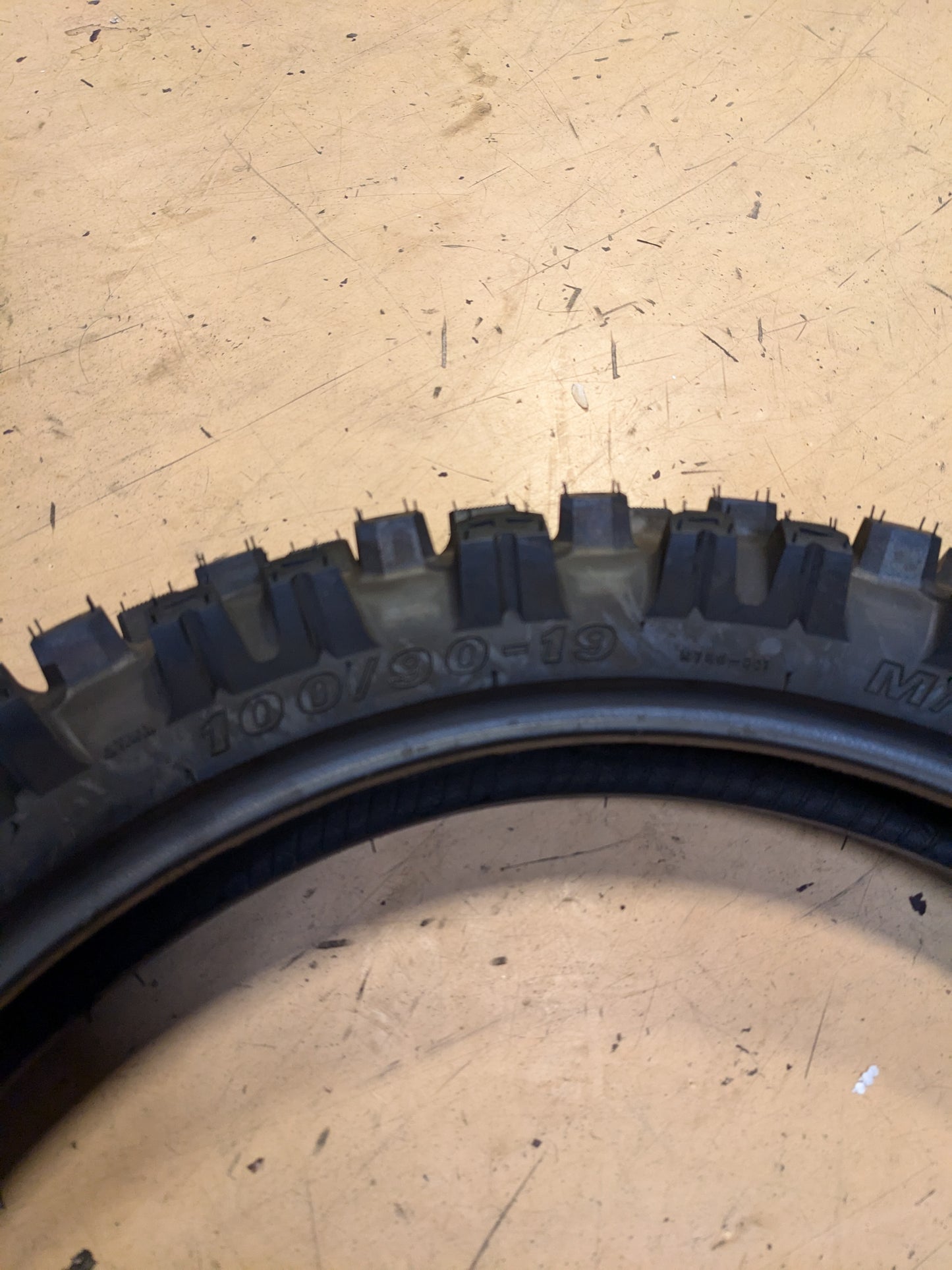 KENDA WASHOUGAL II K775 100 90 19 57M REAR MOTORCYCLE TIRE 047861906C0