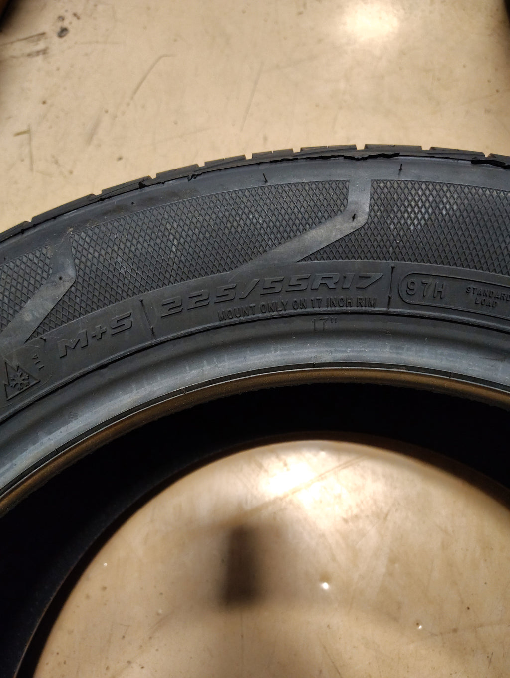 COOPER DISCOVERER ENDURAMAX P 225 55 17 97H SL ALL SEASON TIRE 90000036865