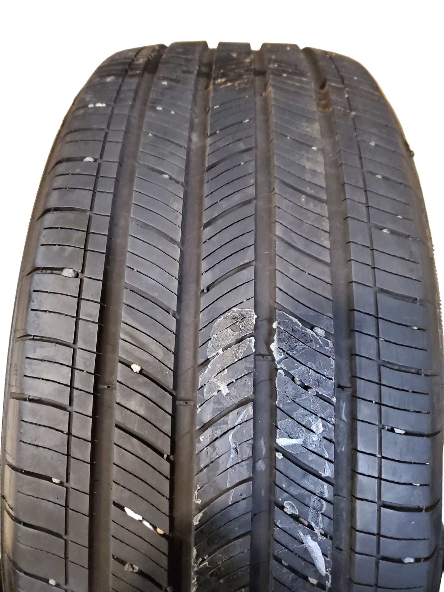 USED 7/32” MICHELIN ENERGY SAVER A/S DT1 BSW P 225 50 17 94V ALL SEASON TIRE 18116