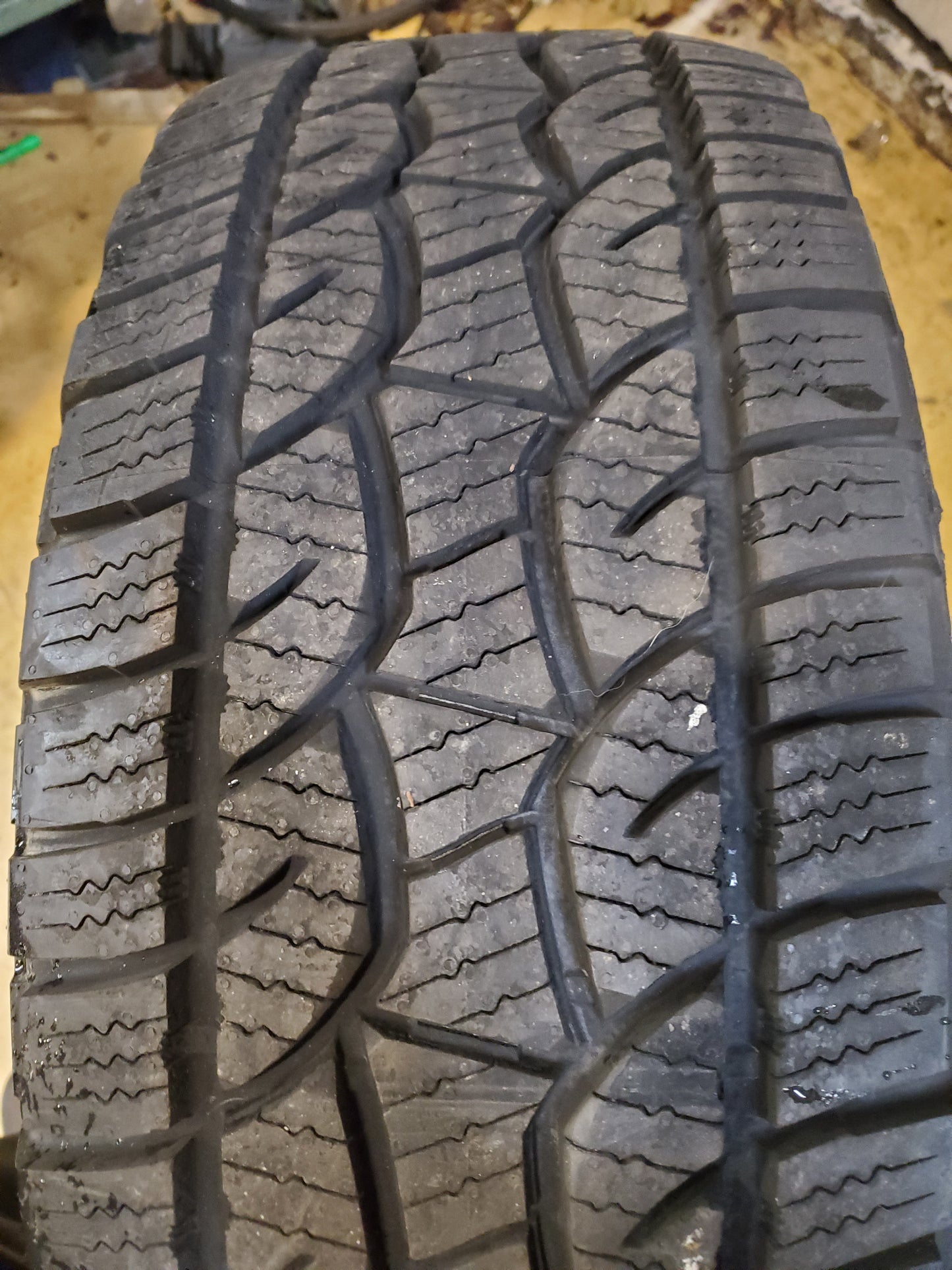 COOPER DISCOVERER ATP II RWL P 265 65 17 112T ALL TERRAIN TIRE 171230041