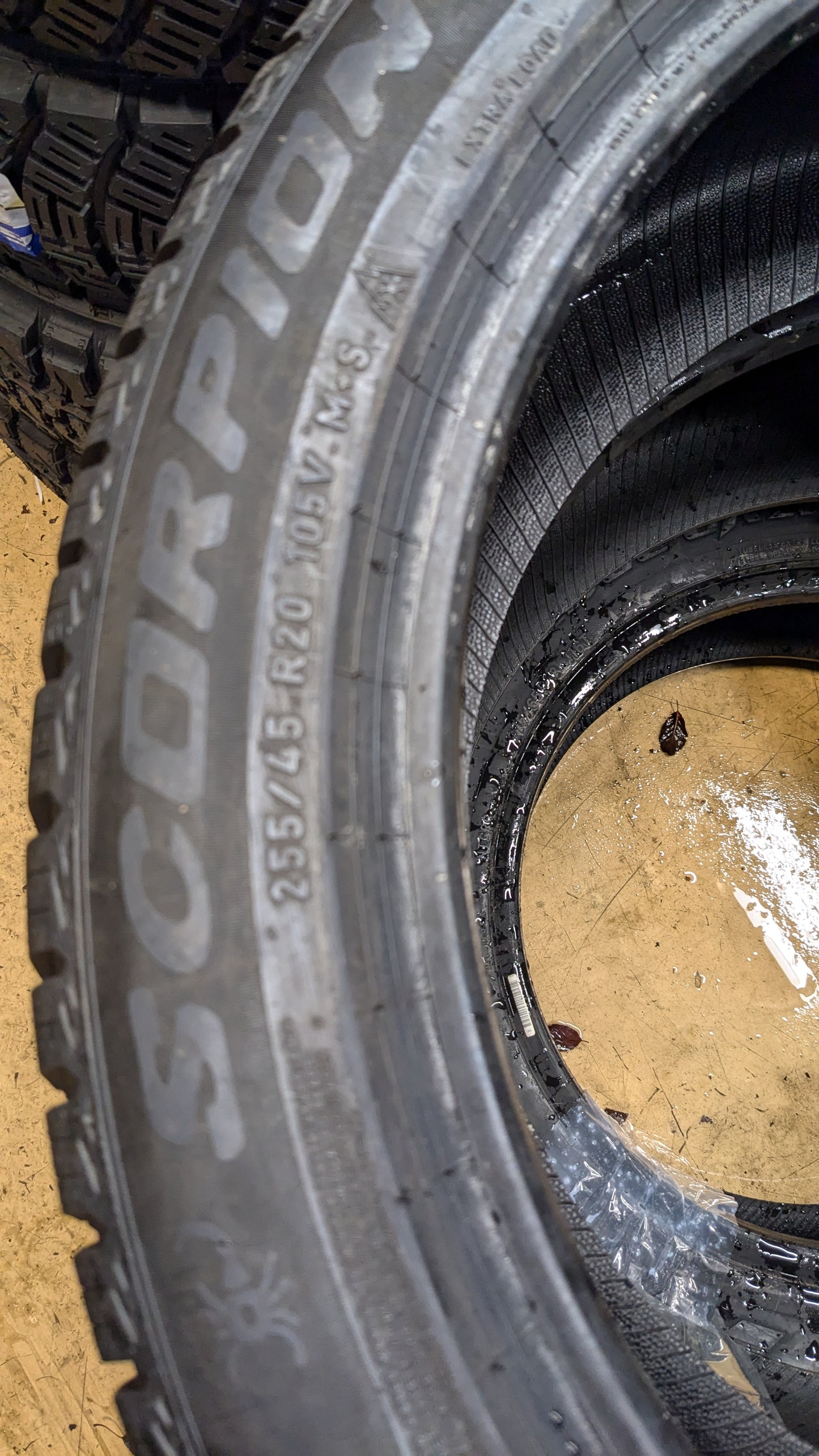 PIRELLI SCORPION WEATHERACTIVE BSW P 255 45 20 105V XL ALL WEATHER TIRE 4165700