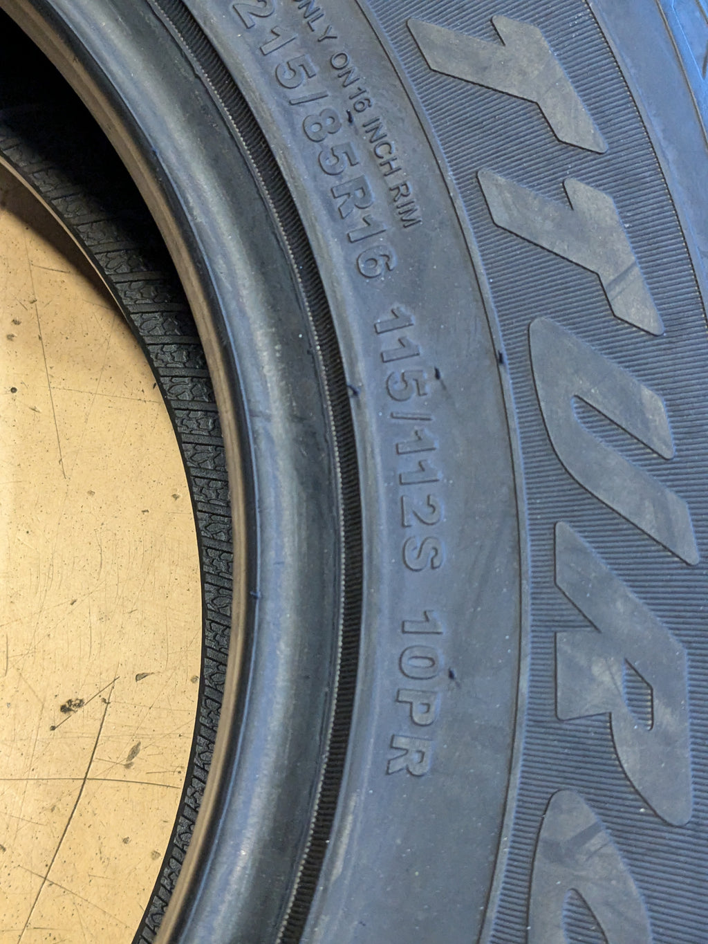 ATTURO TRAIL BLADE A/T LT 215 85 16 115/112S LRE 10PLY ALL TERRAIN 16004