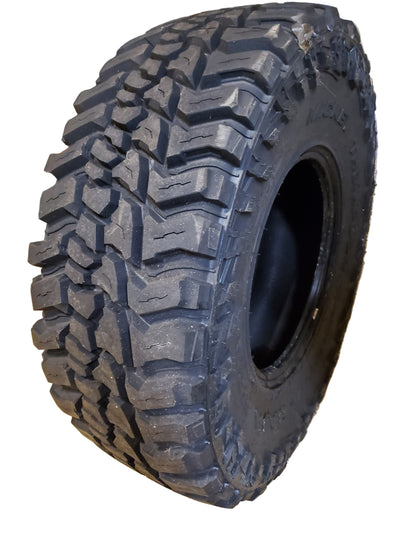 MICKEY THOMPSON BAJA BOSS M/T BSW LT 37 12.5 17 124Q 8PLY MUD TIRE 331111004