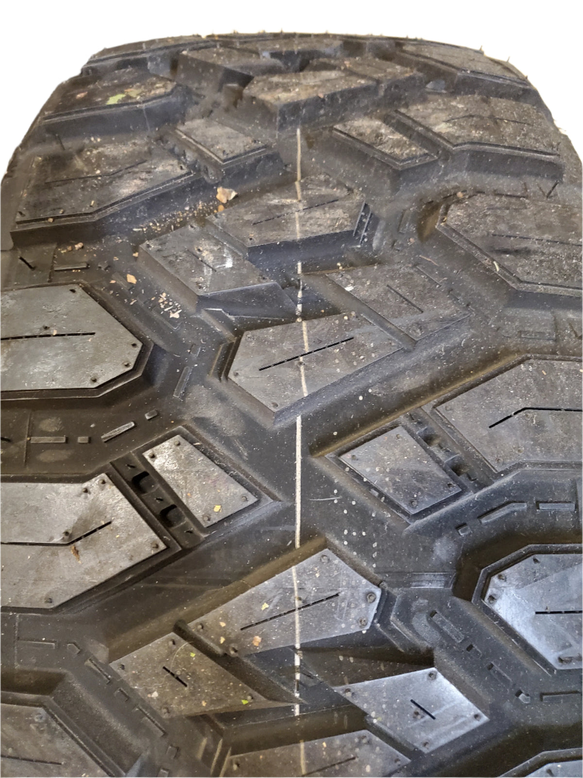 NAMA MAXXPLOIT M/T NM-27 BSW LT 33 12.5 22 109Q 10PLY MUD TIRE 36664001