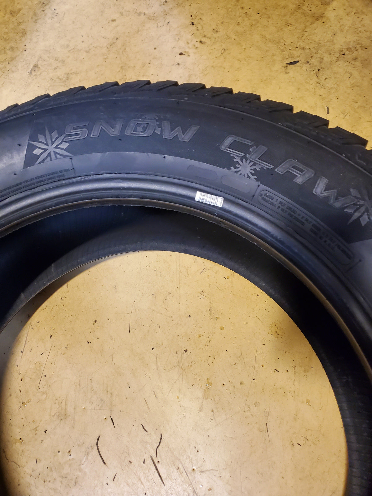 COOPER DISCOVERER SNOW CLAW BSW P 275 55 20 117T XL WINTER TIRE 171106004