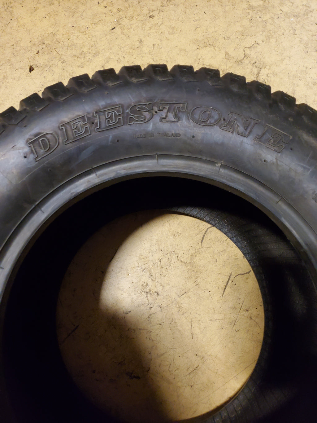 DEESTONE D838 BSW 23 10.5 12 6PLY LAWN TIRE DS7116
