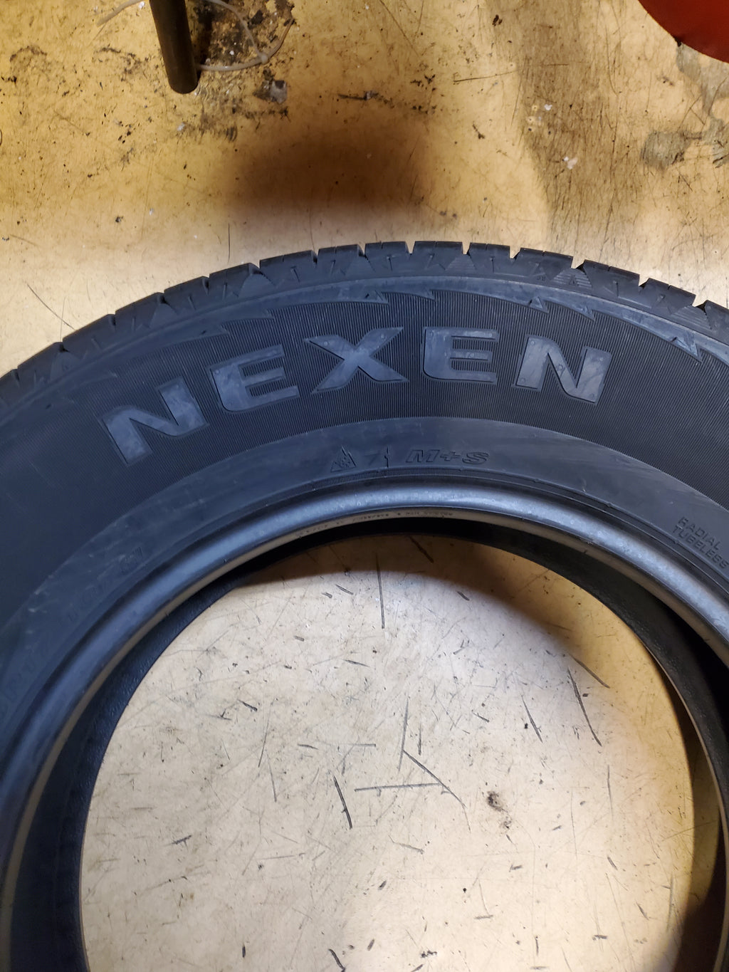 2 NEXEN ROADIAN HTX2 RWL P 245 65 17 107H ALL WEATHER TIRE 17982NXK