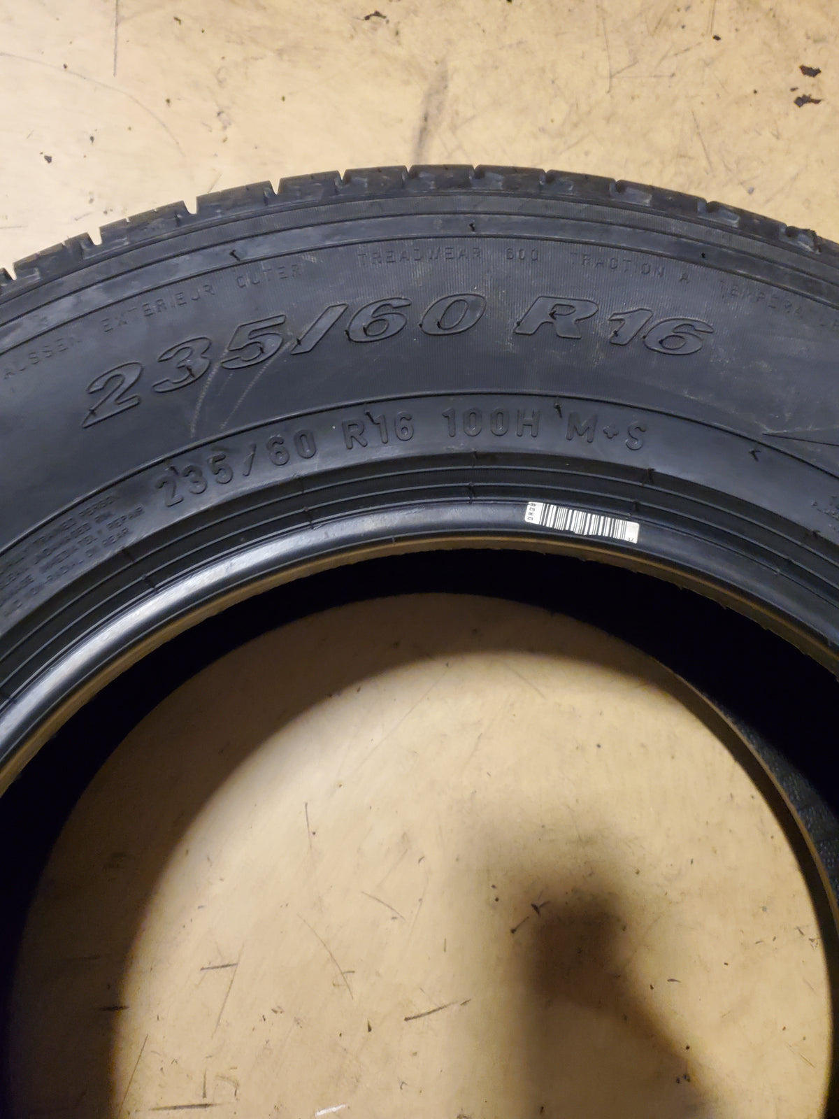 PIRELLI SCORPION VERDE ALL SEASON BSW P 235 60 16 100H  TIRE 2268200