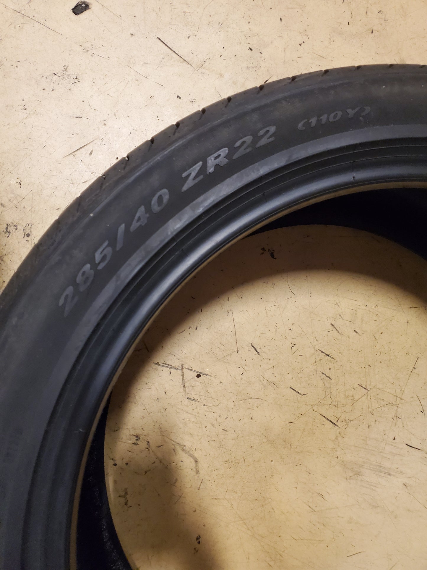 PIRELLI P ZERO BSW P 285 40 22 110Y XL UHP TIRE 2463600