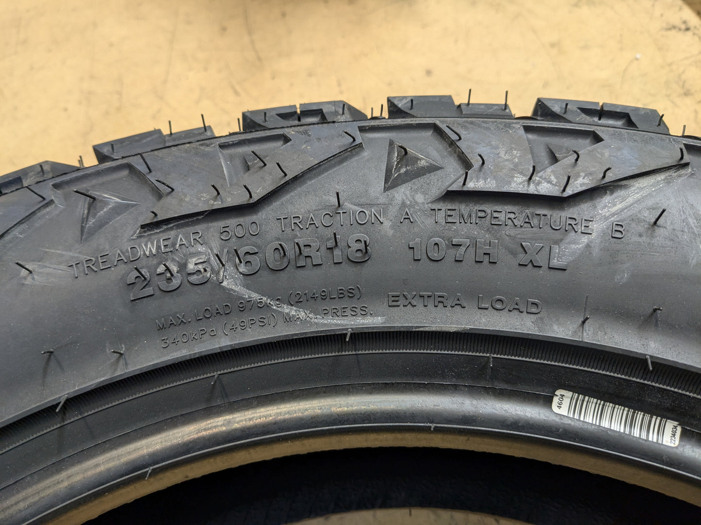 VENOM POWER TERRA HUNTER X/T BSW P 235 60 18 107H XL ALL TERRAIN TIRE TVPXT74