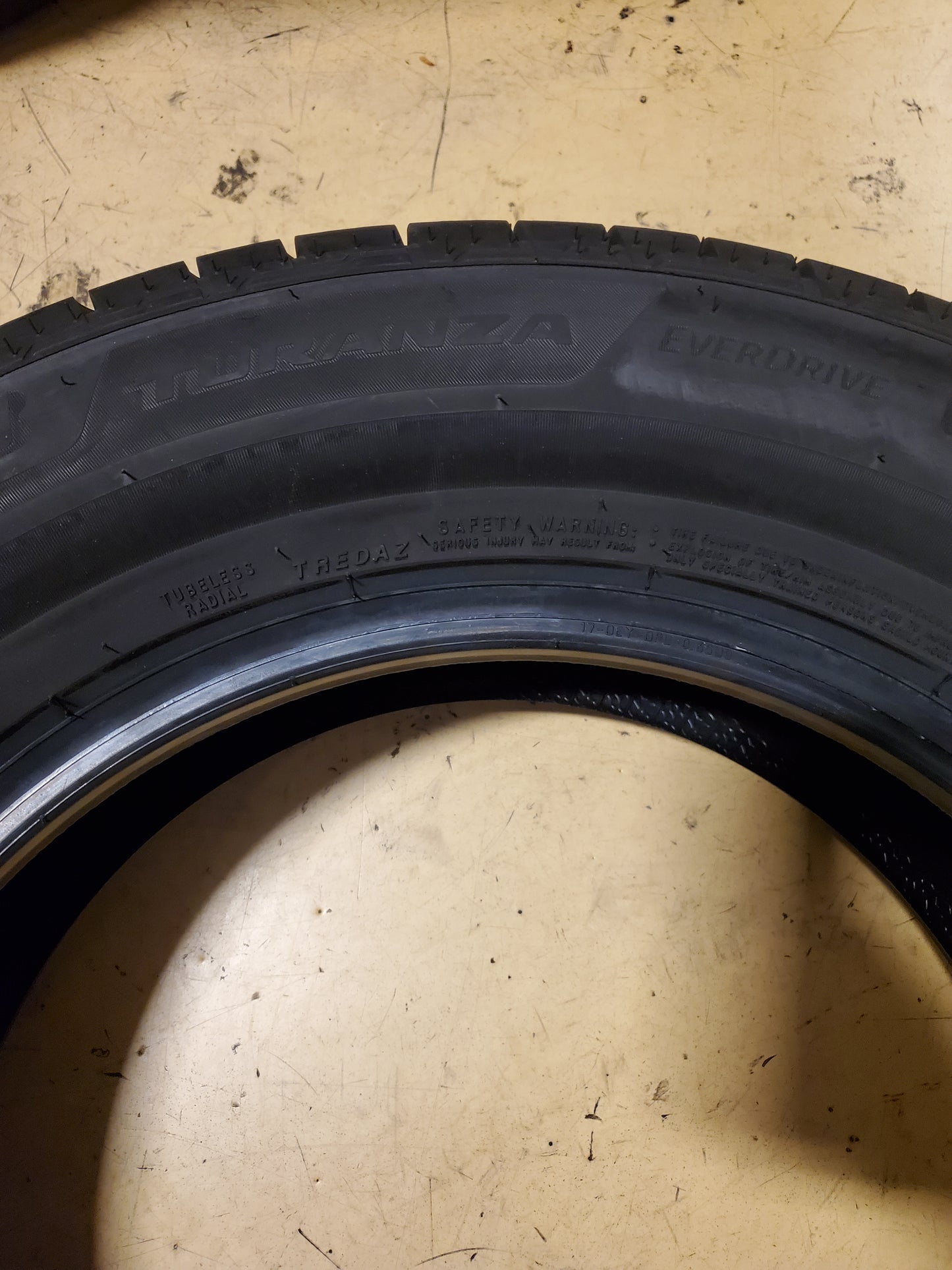 BRIDGESTONE TURANZA EVERDRIVE BSW P 235 65 17 104H ALL SEASON TIRE 019390