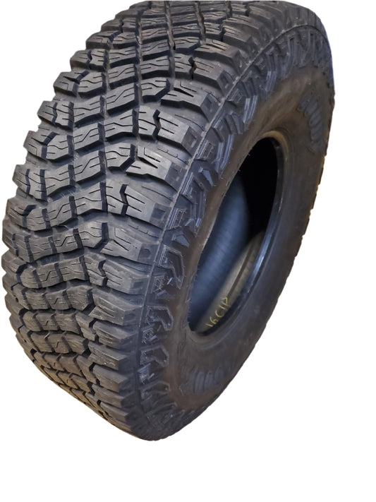 USED 14/32" GOODYEAR TERRITORY MT LT 315 70 17 113/110S 6PLY MUD TIRE 796270833