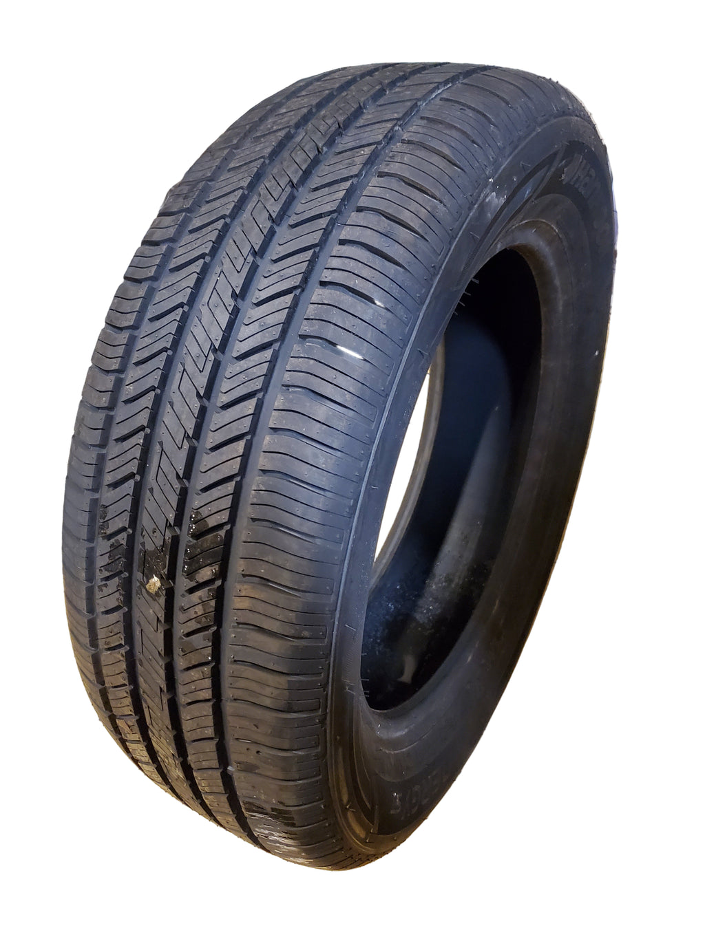 HANKOOK KINERGY ST BSW P 215 60 17 96T ALL SEASON TIRE 1021502