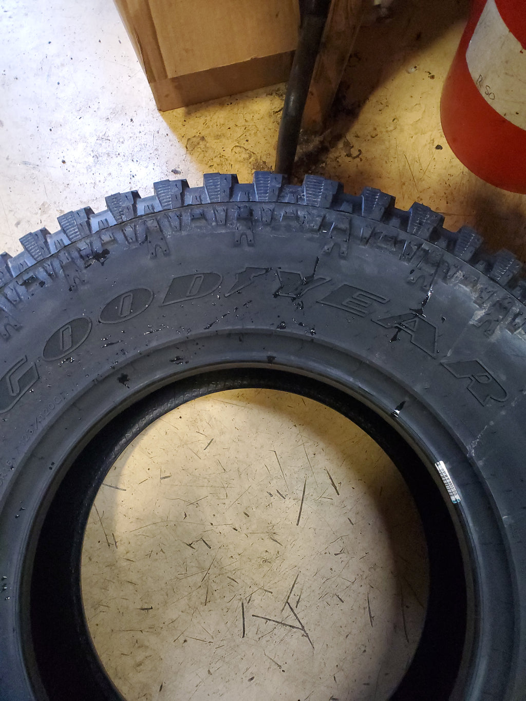 GOODYEAR WRANGLER AUTHORITY A/T BSW LT 265 75 16 123/120Q 10PLY TIRE 751153328