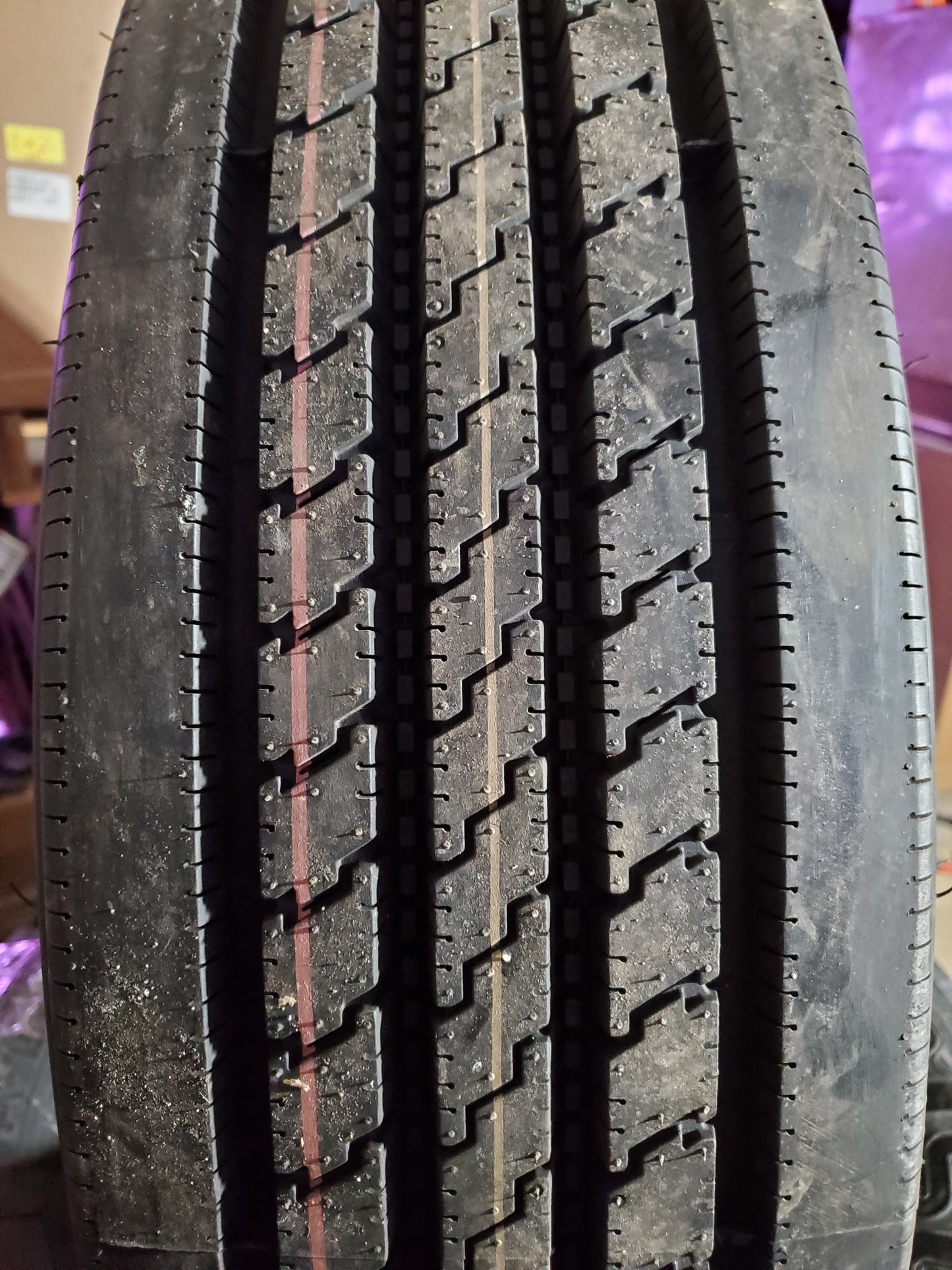 AMERICUS AP2000 BSW LT 225 70 19.5 128/126M 14PLY COMMERCIAL TIRE AMD9005