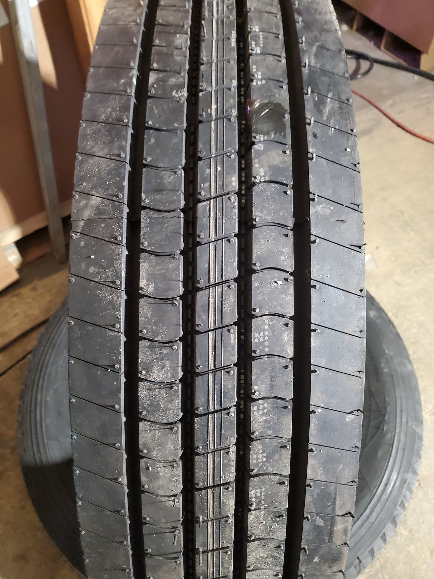 FALKEN RI151 PLUS BSW LT 225 70 19.5 128/126N 14PLY ALL POSITION TIRE 62051700