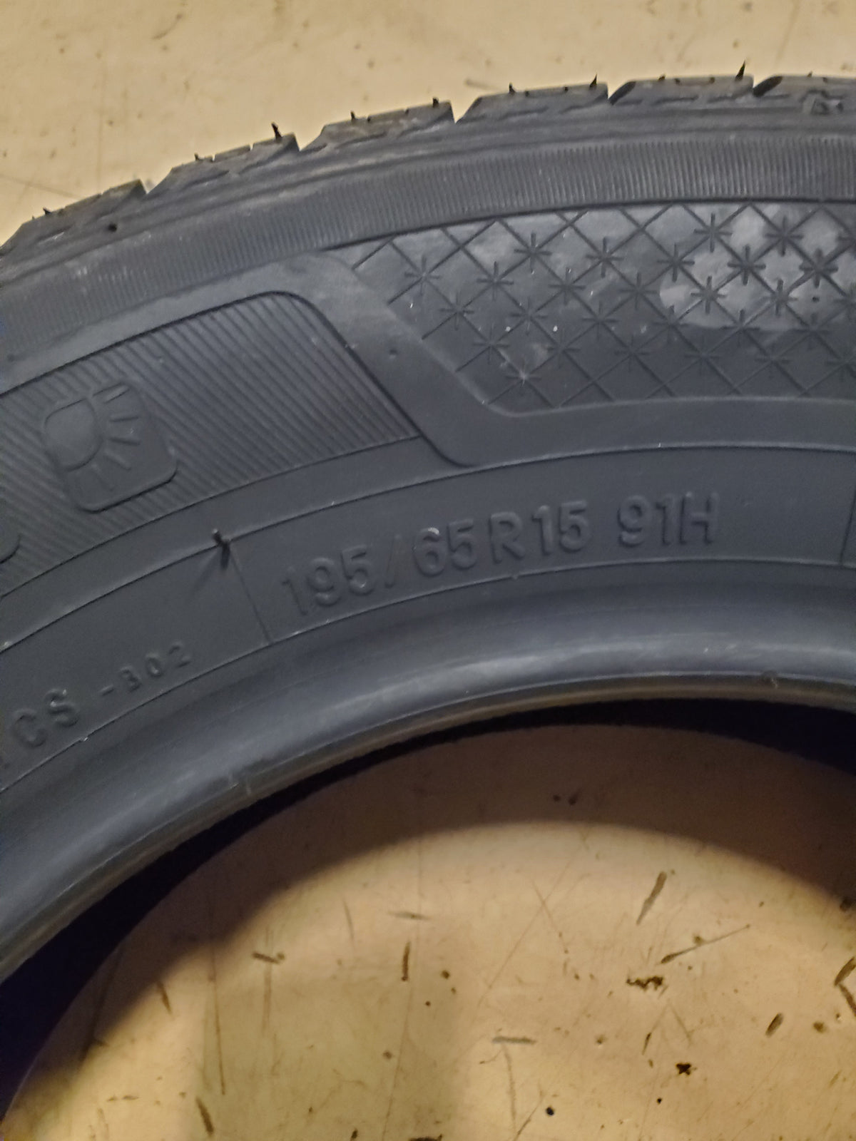 TOYO CELSIUS BSW P 195 65 15 91H ALL SEASON TIRE 128280