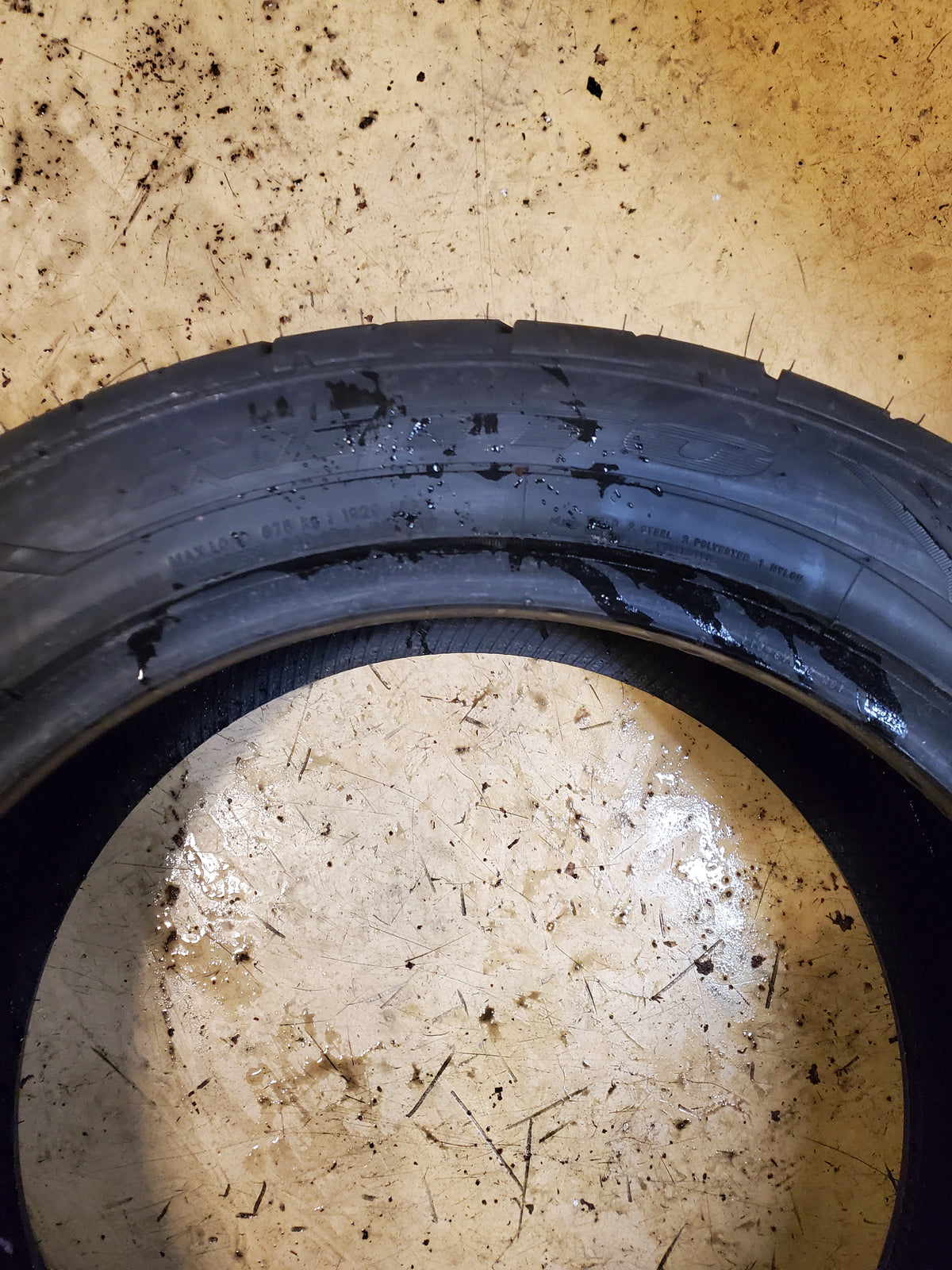 2 NITTO NT555 G2 BSW P 255 45 18 103W XL UHP TIRE 211040