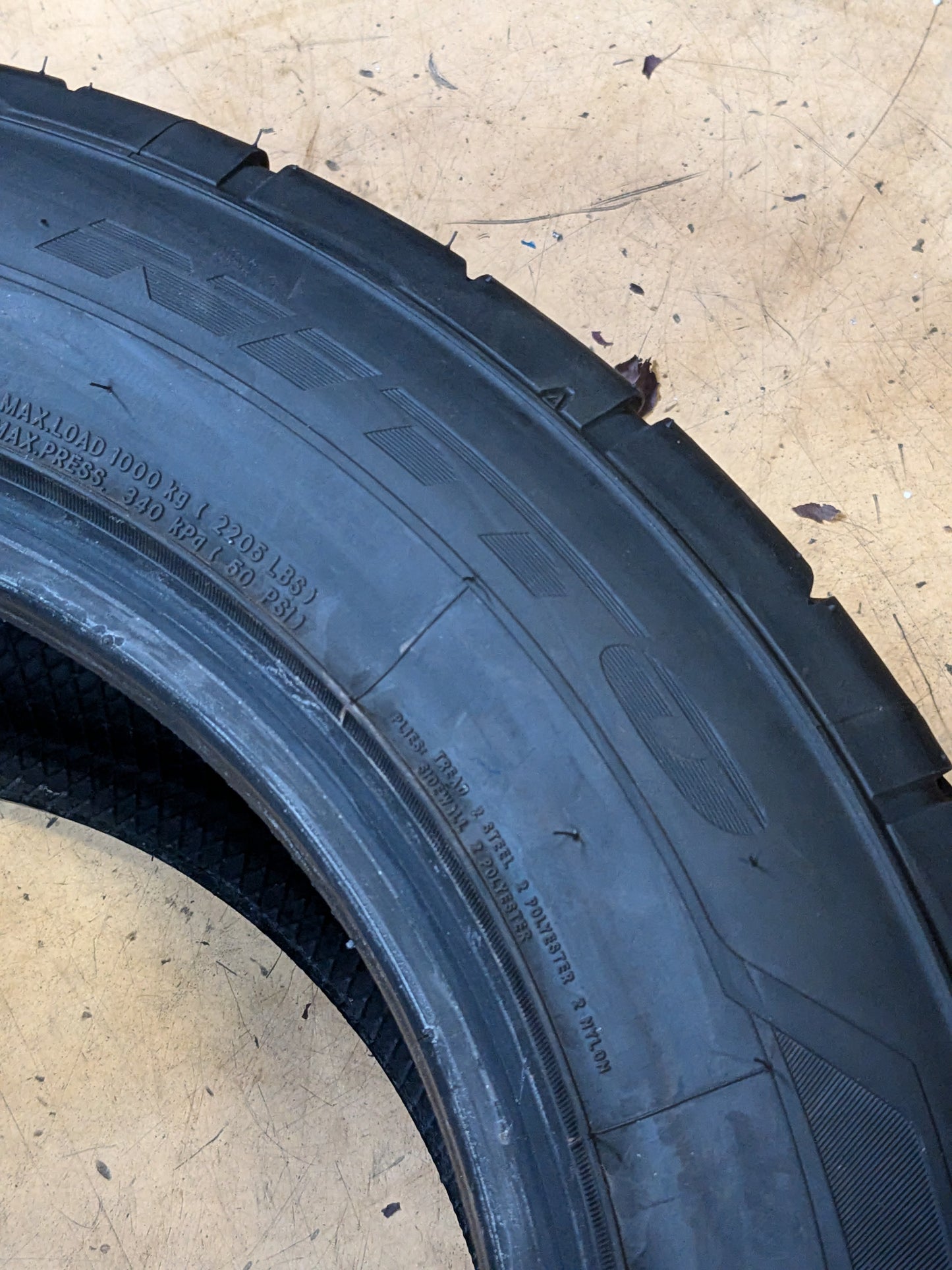 2 NITTO NT555 G2 BSW P 275 50 17 108W XL UHP TIRE 214020